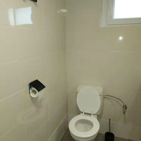 Studio Au Calme Wifi 600M Centre Ville Parking Gratuit Devant Castres  Exterior photo